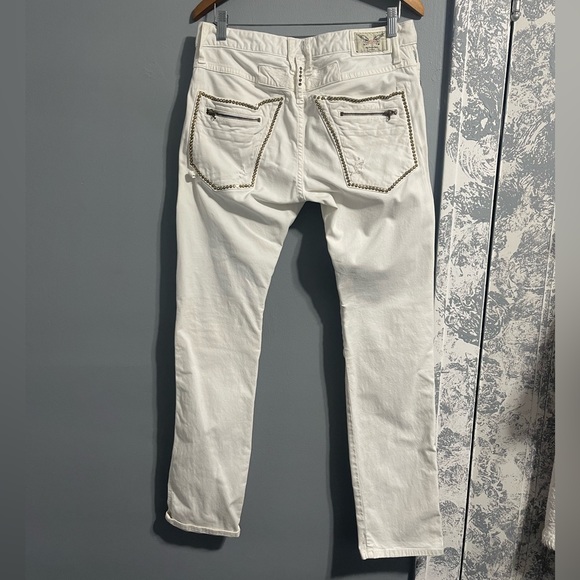 Robin’s Jeans White with embellishments and zippers - Picture 2 of 3